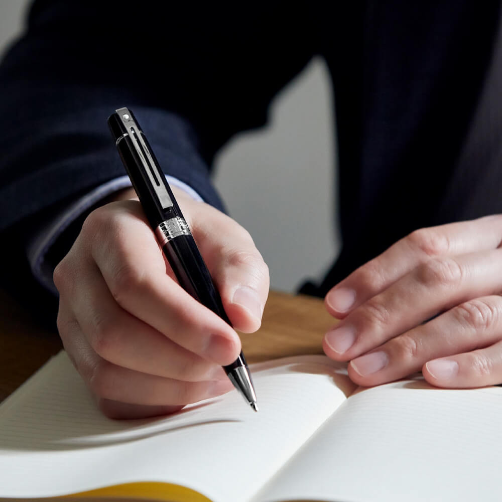 公式 シェーファー 300 ソリッドブラック ボールペン – PellePennaペン