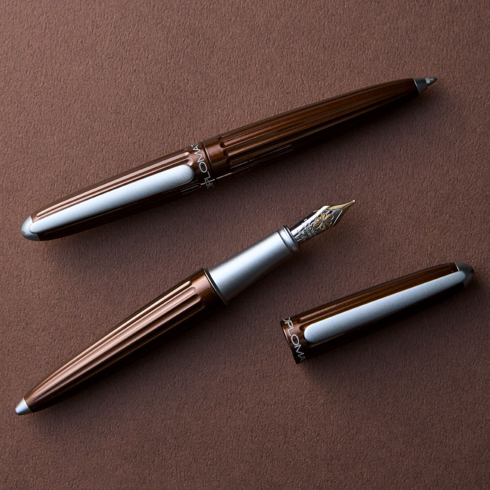 ディプロマット　アエロ　限定　グリーン　万年筆　14金　F 未使用 新製品】ドイツ・ディプロマットから「アエロ」万年筆と