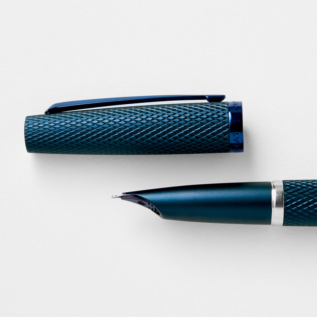 DIPLOMAT VIPER – PellePennaペンショップ